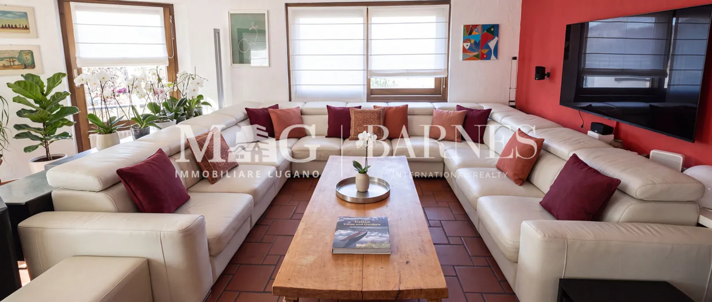 Appartamento elegante con giardino - Foto 7 di 12