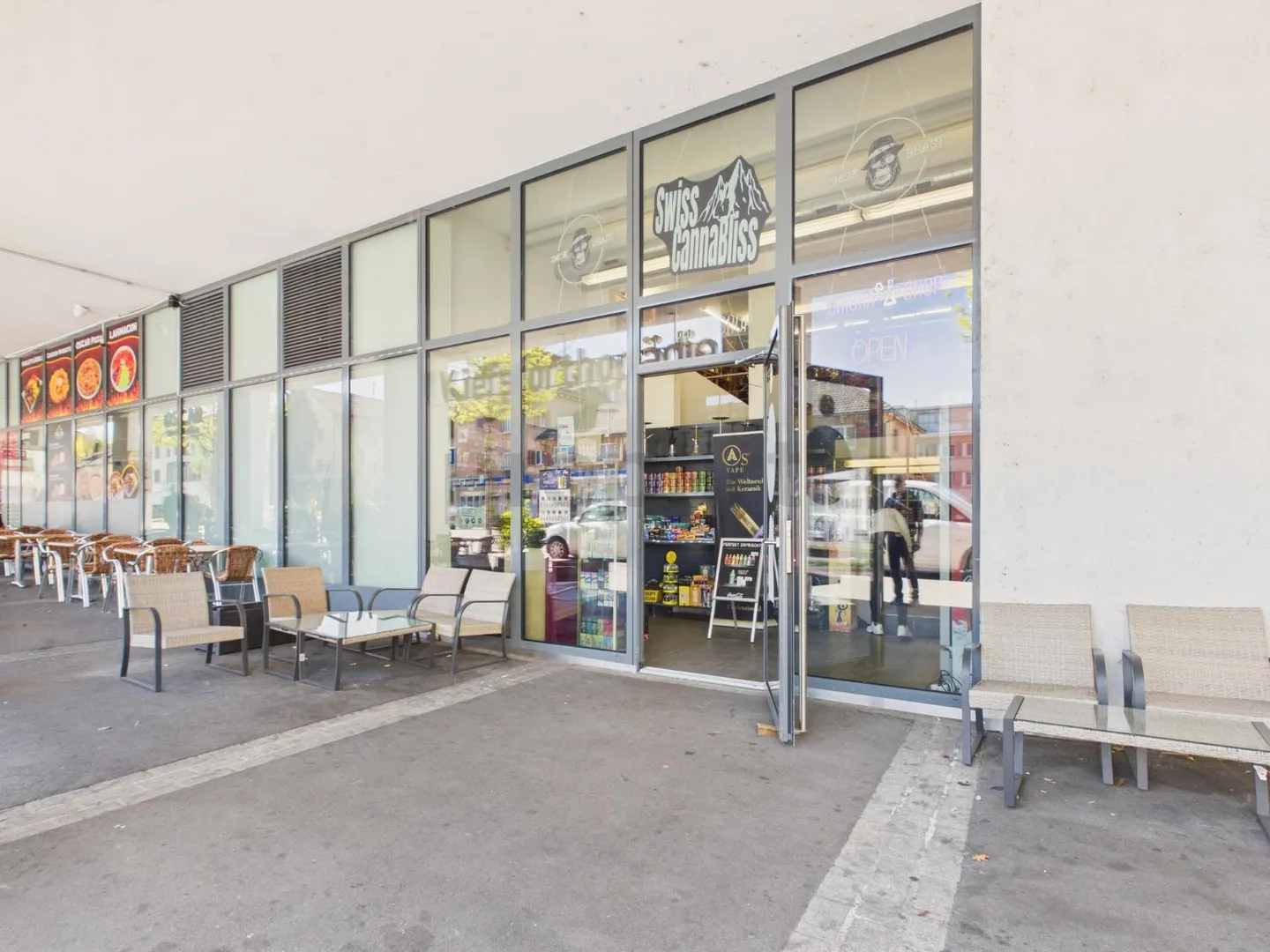 Espace Commercial Polyvalent - Photo 1 sur 11