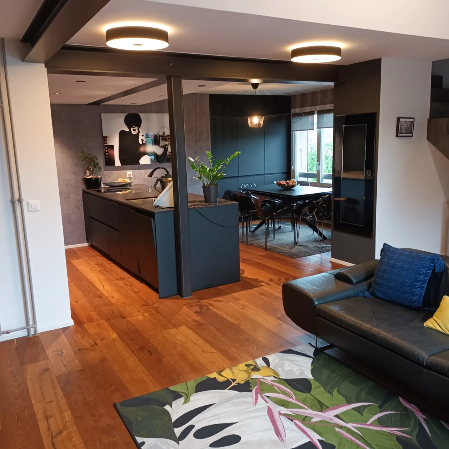 Ampio e superbo appartamento di 165 m2, 4 camere da letto - Foto 4 di 13