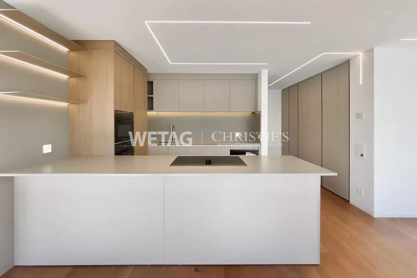 Appartamento moderno e di alta qualità di 3,5 locali con terrazza ad Ascona in vendita - Foto 7 di 10