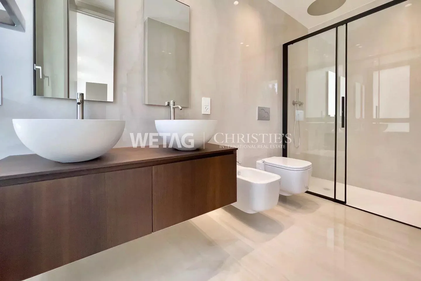 Appartamento moderno e di alta qualità di 3,5 locali con terrazza ad Ascona in vendita - Foto 8 di 10