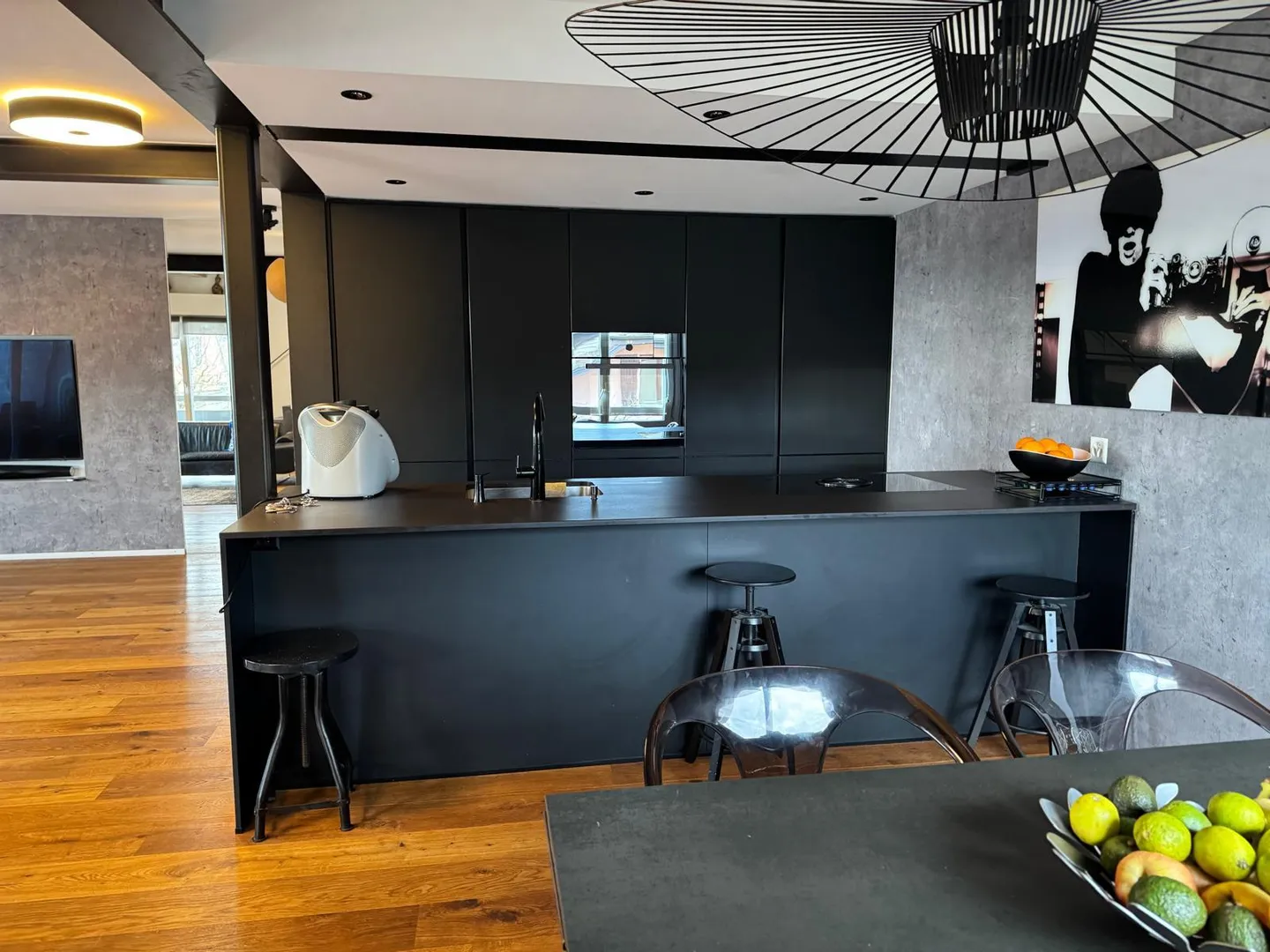 Ampio e superbo appartamento di 165 m2, 4 camere da letto - Foto 7 di 13