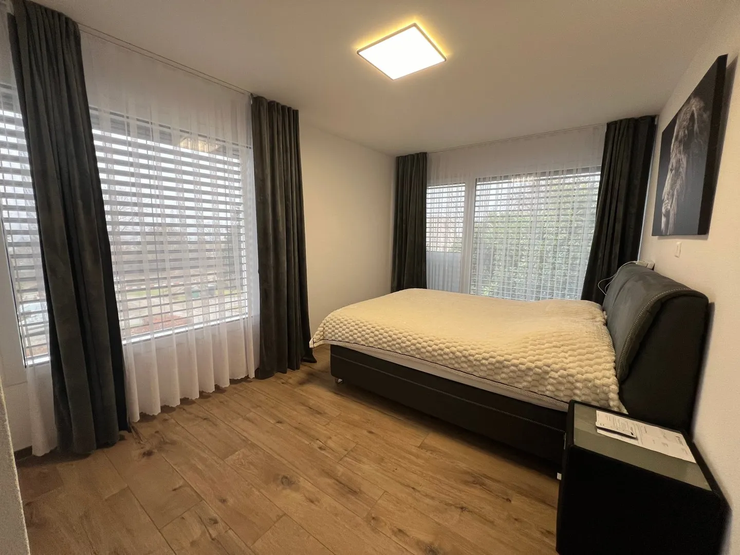 Magnifique Villa zeitgenössisch mit 6.5 Zimmern und eigenem Studio – Marly (FR) - Photo 6 sur 10