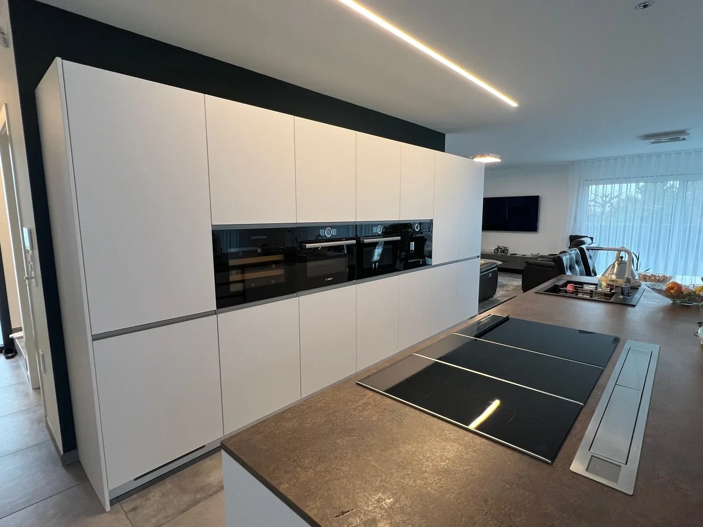 Magnifique Villa zeitgenössisch mit 6.5 Zimmern und eigenem Studio – Marly (FR) - Photo 4 sur 10