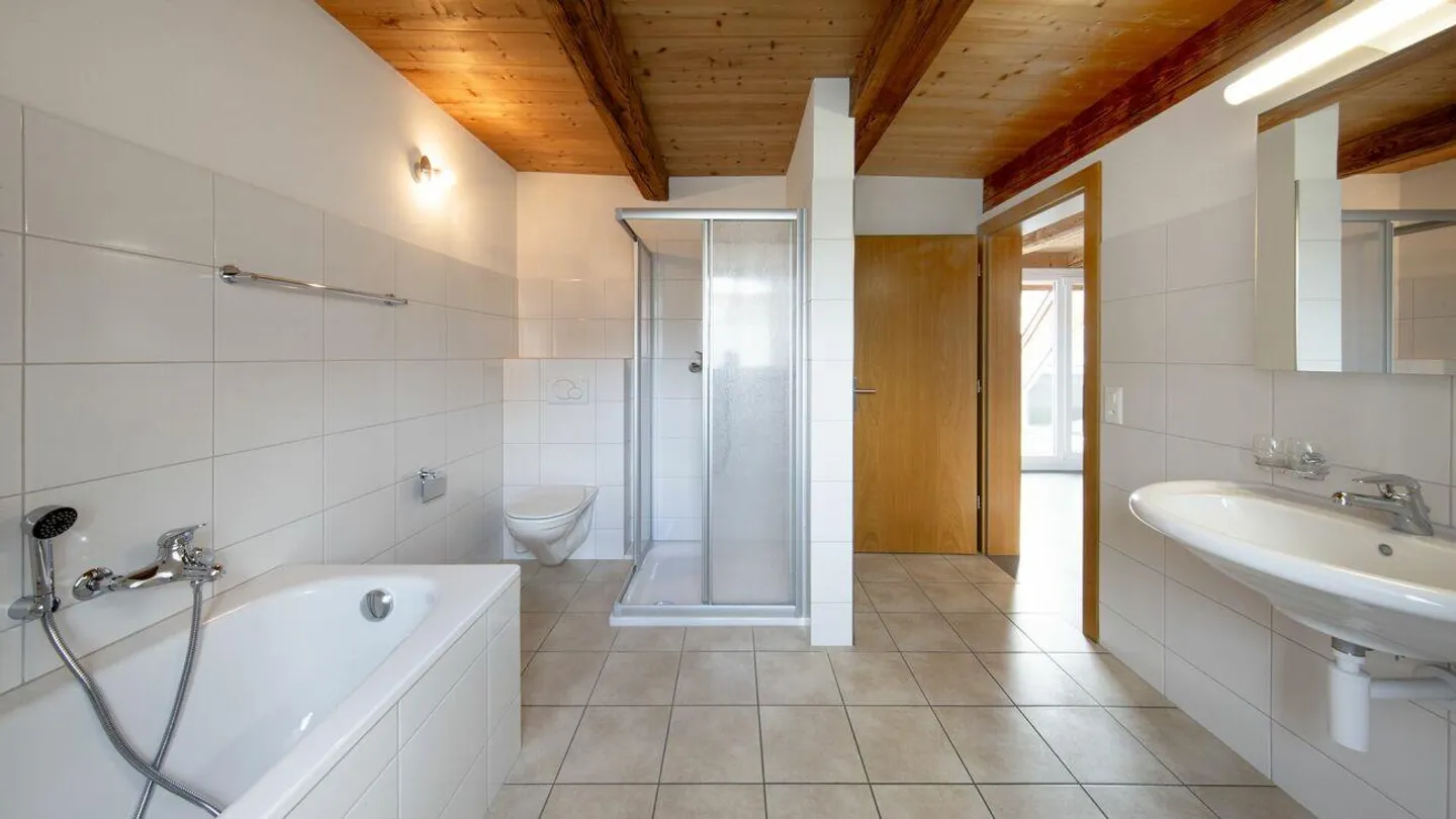 Vollvermietetes Mehrfamilienhaus im Rheintal - Foto 8 von 9