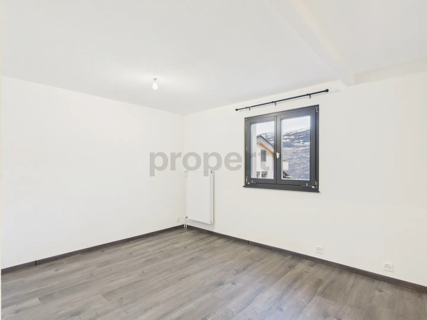 Appartamento ristrutturato 3.5 locali con balcone, Chamoson - Foto 7 di 12