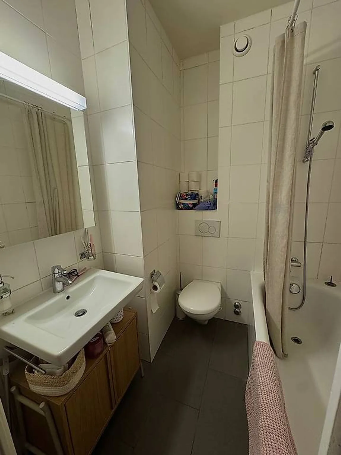 Helles Apartment in Jonction - Foto 4 von 4