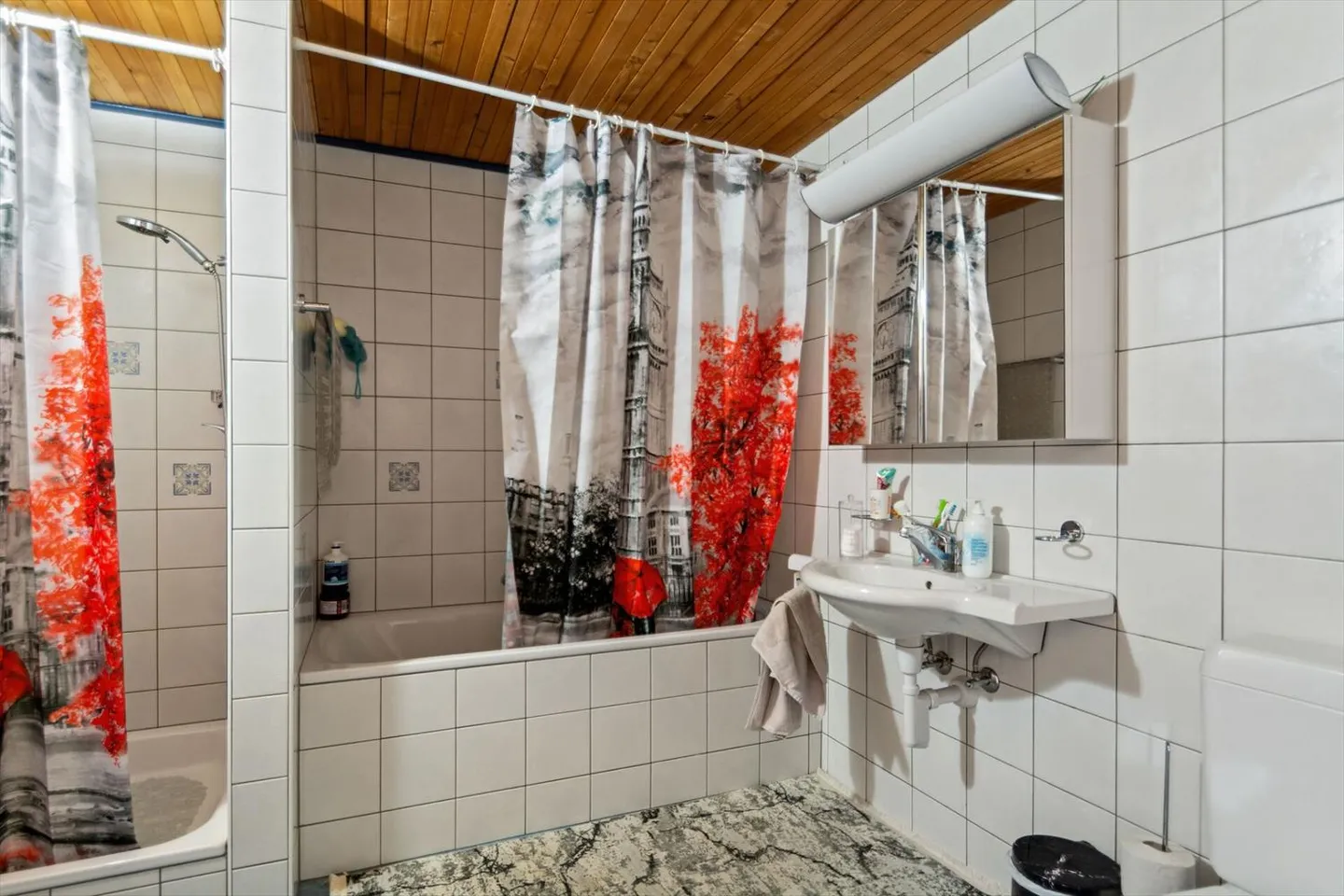 Sankt-Imier, Duplex with 4.5 rooms, balcony and parking - Photo 13 of 13