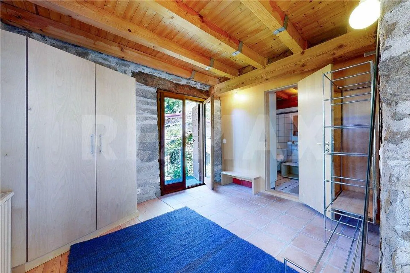 Affascinante casa in pietra con terrazza - Foto 7 di 13