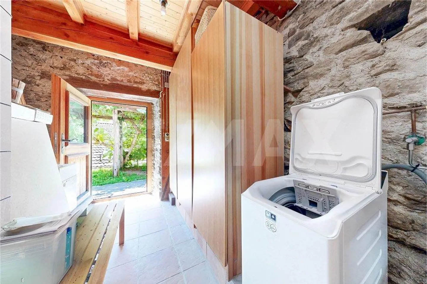 Affascinante casa in pietra con terrazza - Foto 10 di 13
