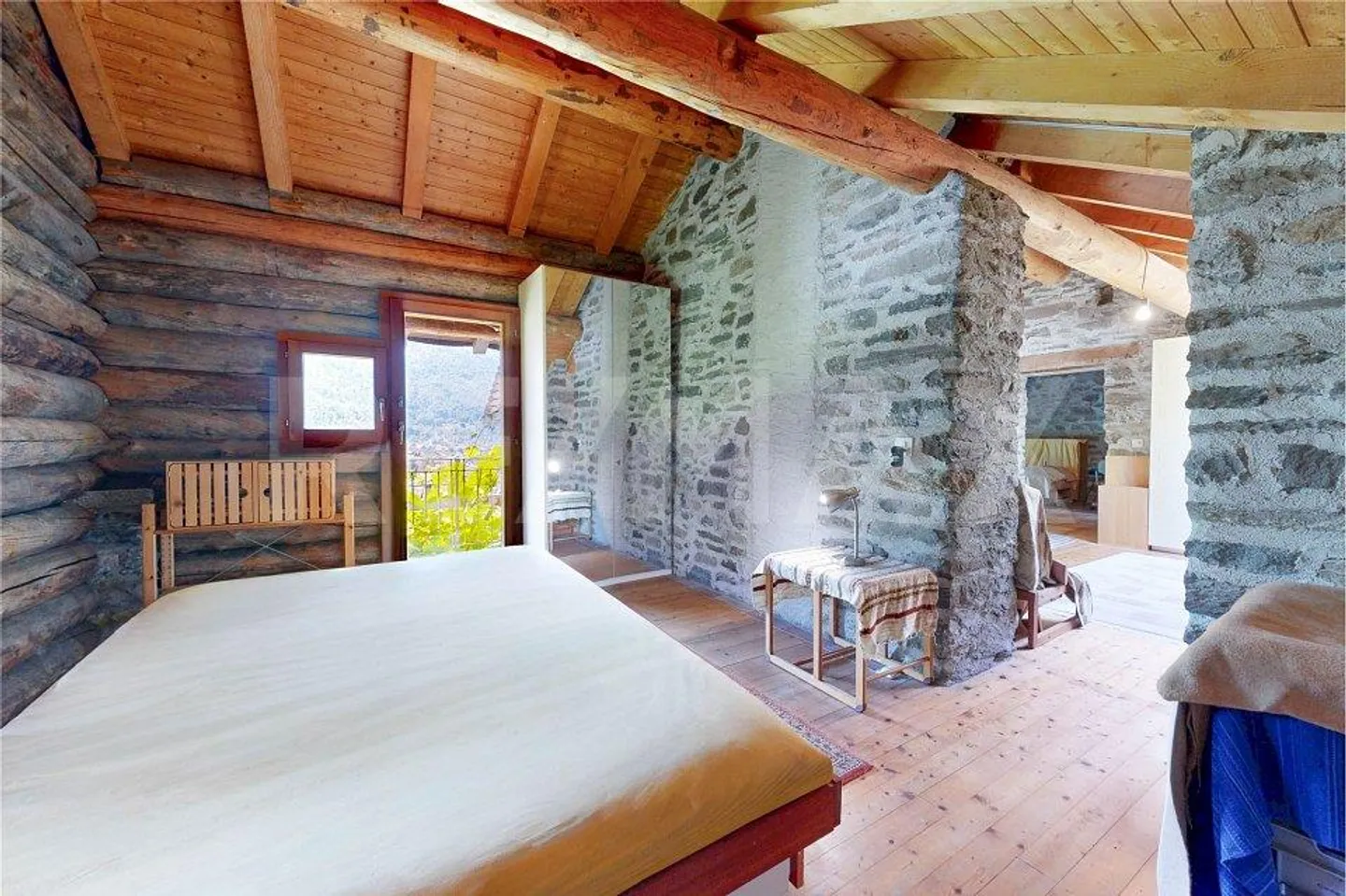 Affascinante casa in pietra con terrazza - Foto 12 di 13