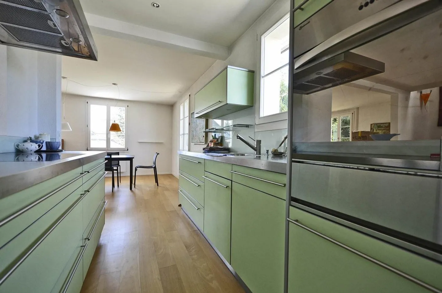 5.5 Zimmer-Einfamilienhau mit grosszügigem Garten - Foto 4 von 11