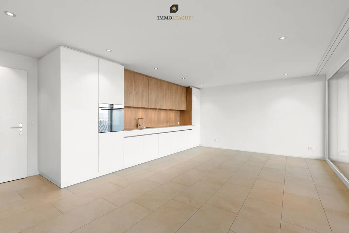 Nuova costruzione attraente. Vivere moderno con comfort. - Foto 3 di 9