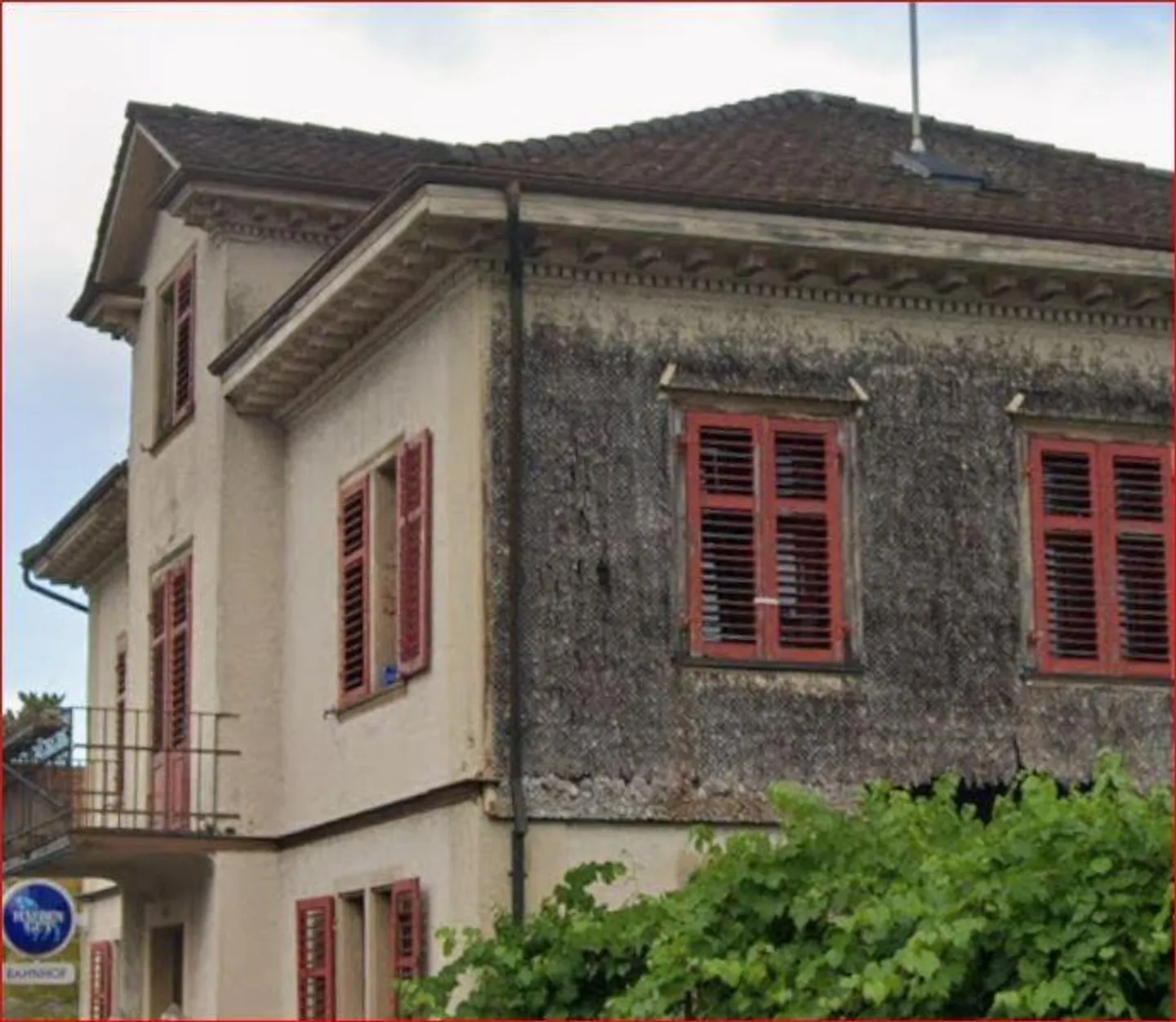 Edificio residenziale con ristorante e giardino - Foto 3 di 13