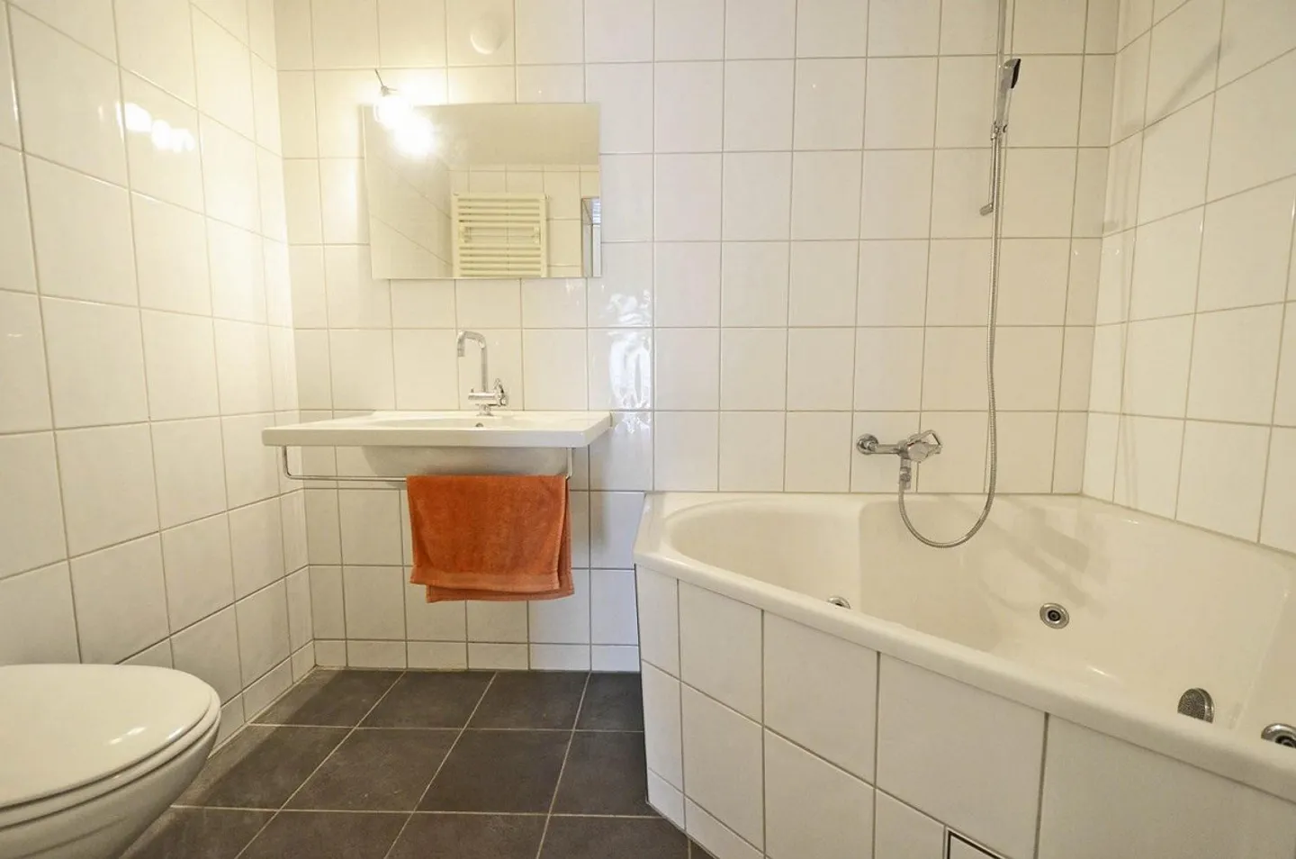 5.5 Zimmer-Einfamilienhau mit grosszügigem Garten - Foto 11 von 11