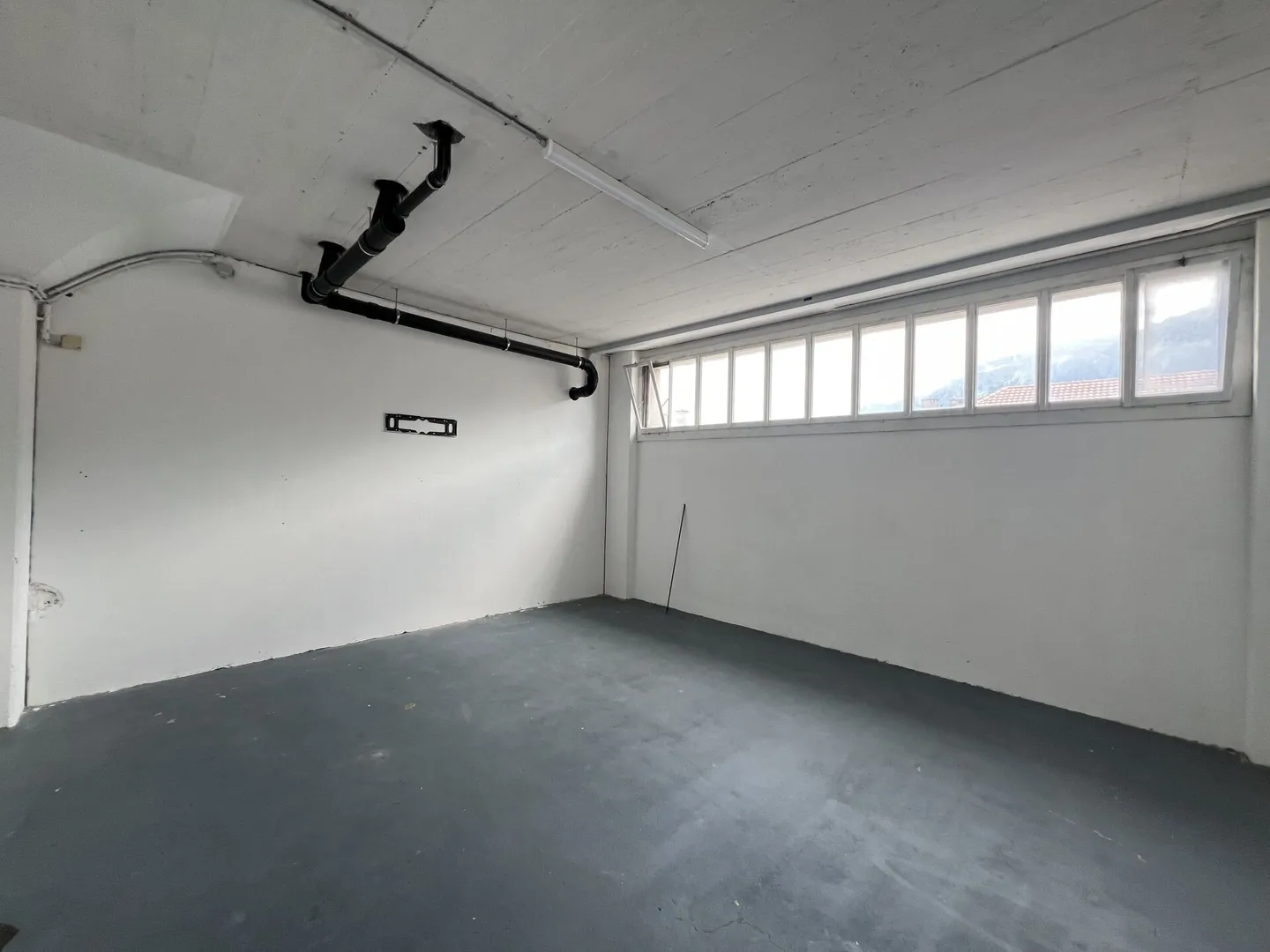 Gewerbe- / Lagerfläche 36m² in Zentrum von Interlaken - Foto 3 von 4