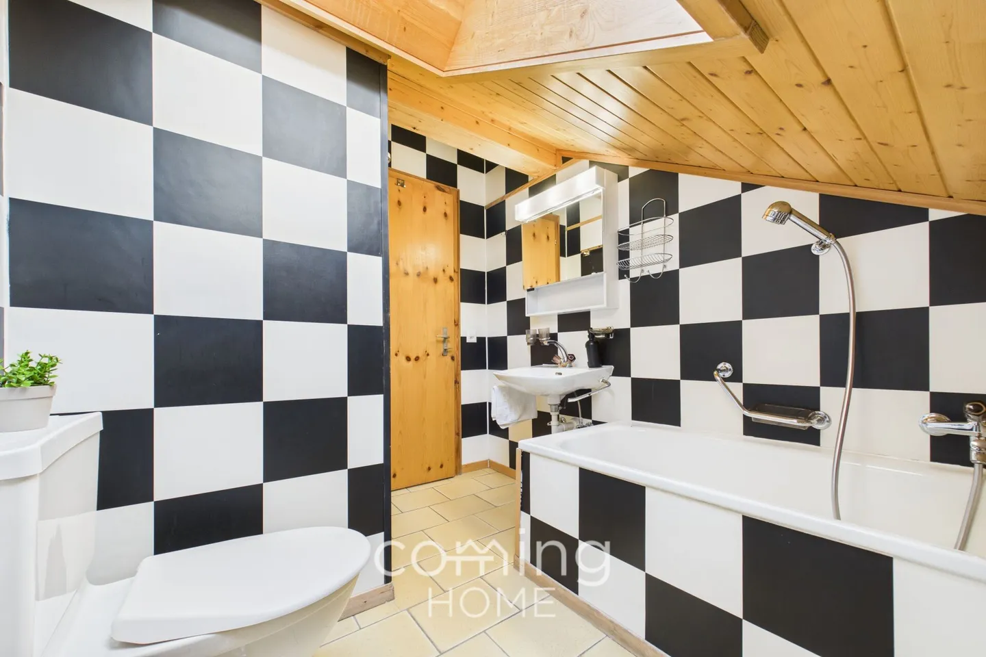 Appartement mansardé de 3,5 pièces à Saas-Grund - ensoleillé, central et avec panorama alpin - Photo 7 sur 12