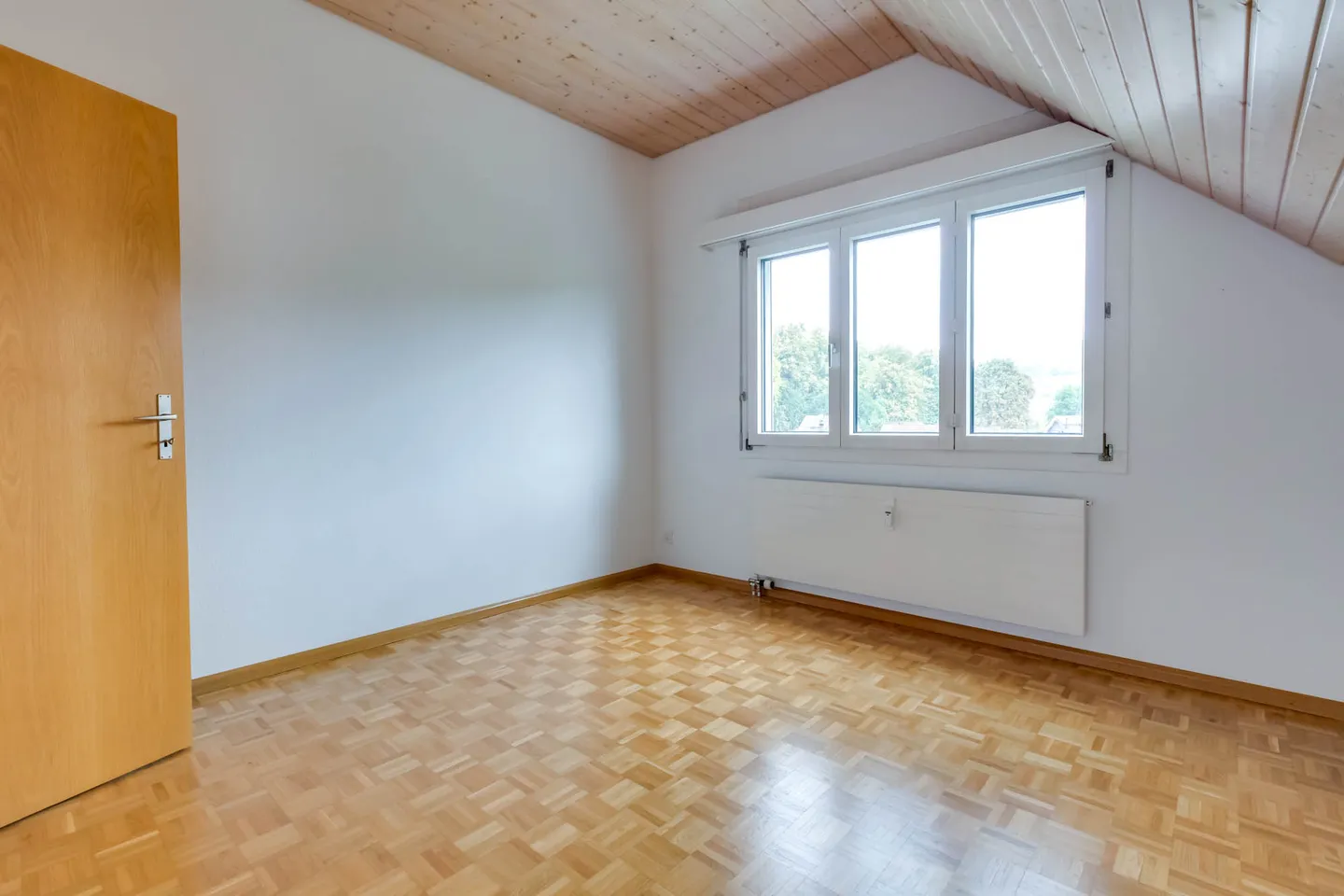 Attique à louer - Photo 9 sur 10