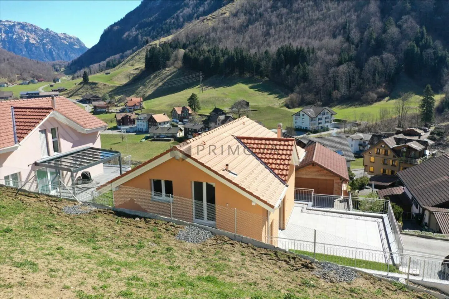 Finally affordable! Living where others vacation - in the mountain world of Emmetten. - Photo 14 of 15