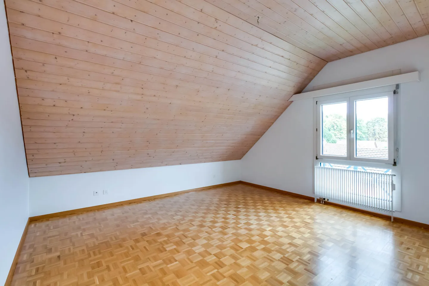 Attique à louer - Photo 10 sur 10