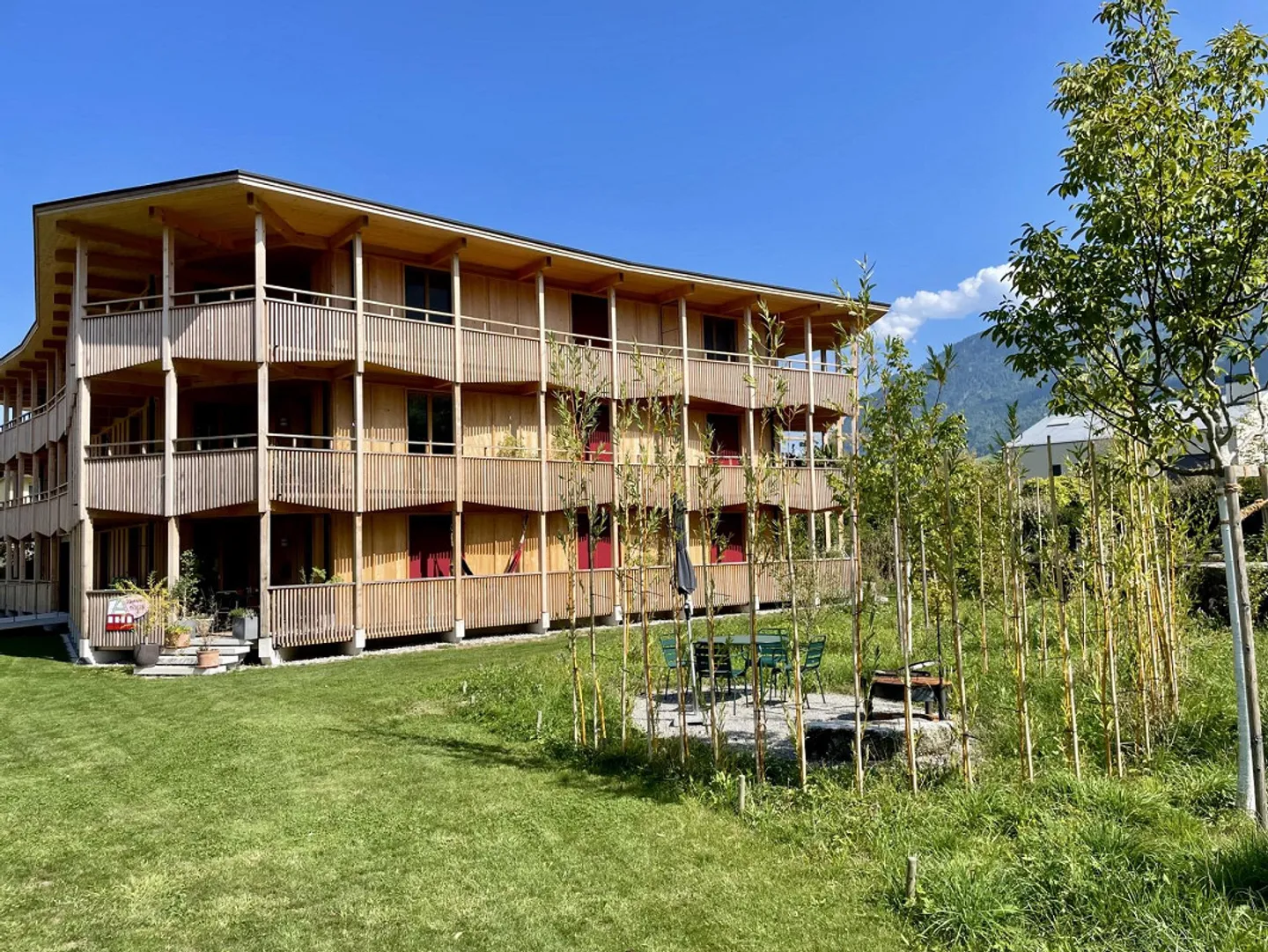 Vivre dans une maison idyllique en bois massif - Photo 21 sur 24