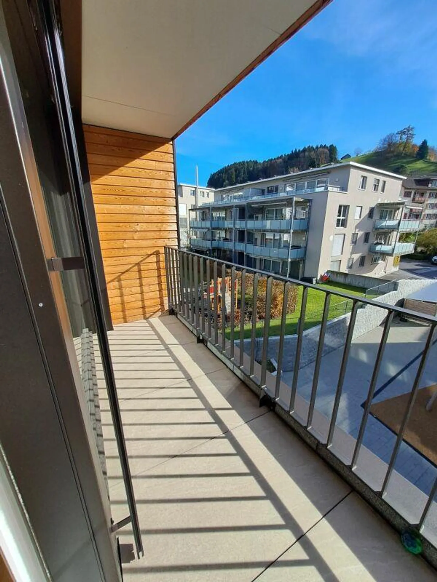 Appartamenti arredati di 1,5 stanze con balcone - Foto 13 di 16