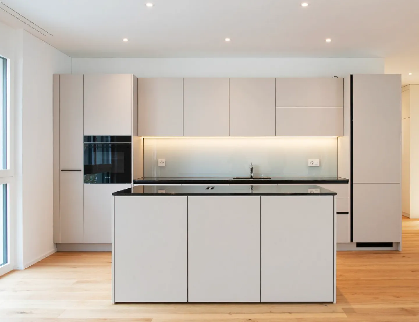 Neubau-Gartenwohnung (w1) mit Sitzplatz, Privatgarten, Lift, Keller und 1 AEHP - Photo 4 of 7