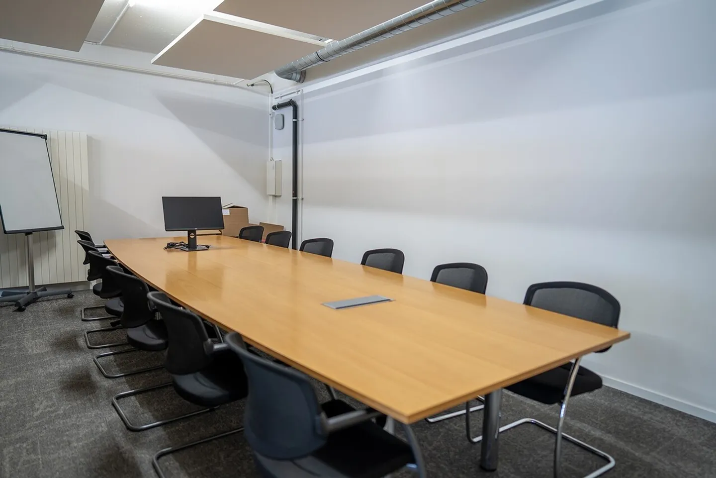 Baslerpark - business as unusual - Photo 5 of 12