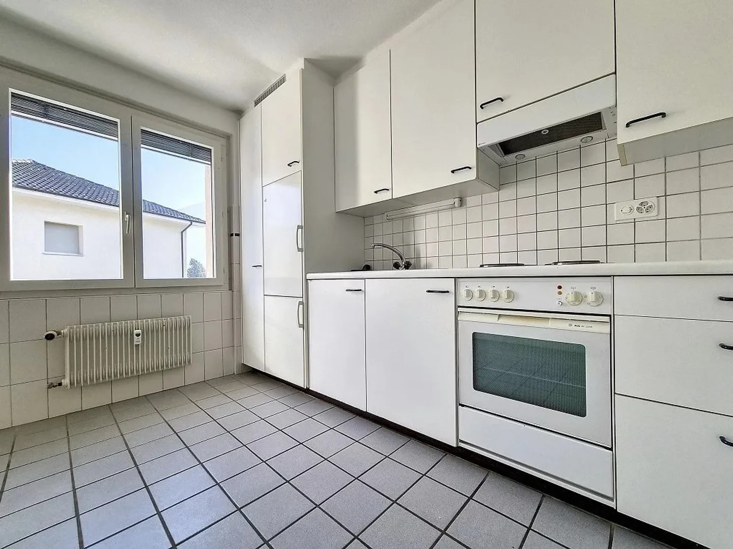 In affitto appartamento di 4 locali al 3° piano a Sierre - Foto 3 di 7