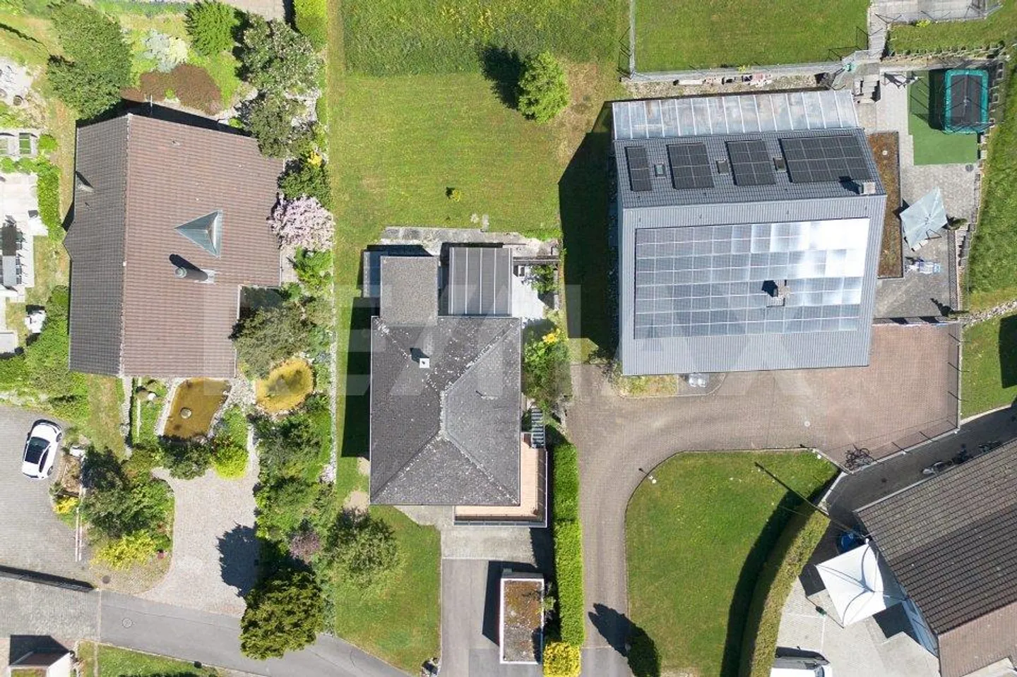Maison individuelle de 5 pièces avec pergola couverte et jardin d'hiver - Photo 5 sur 13