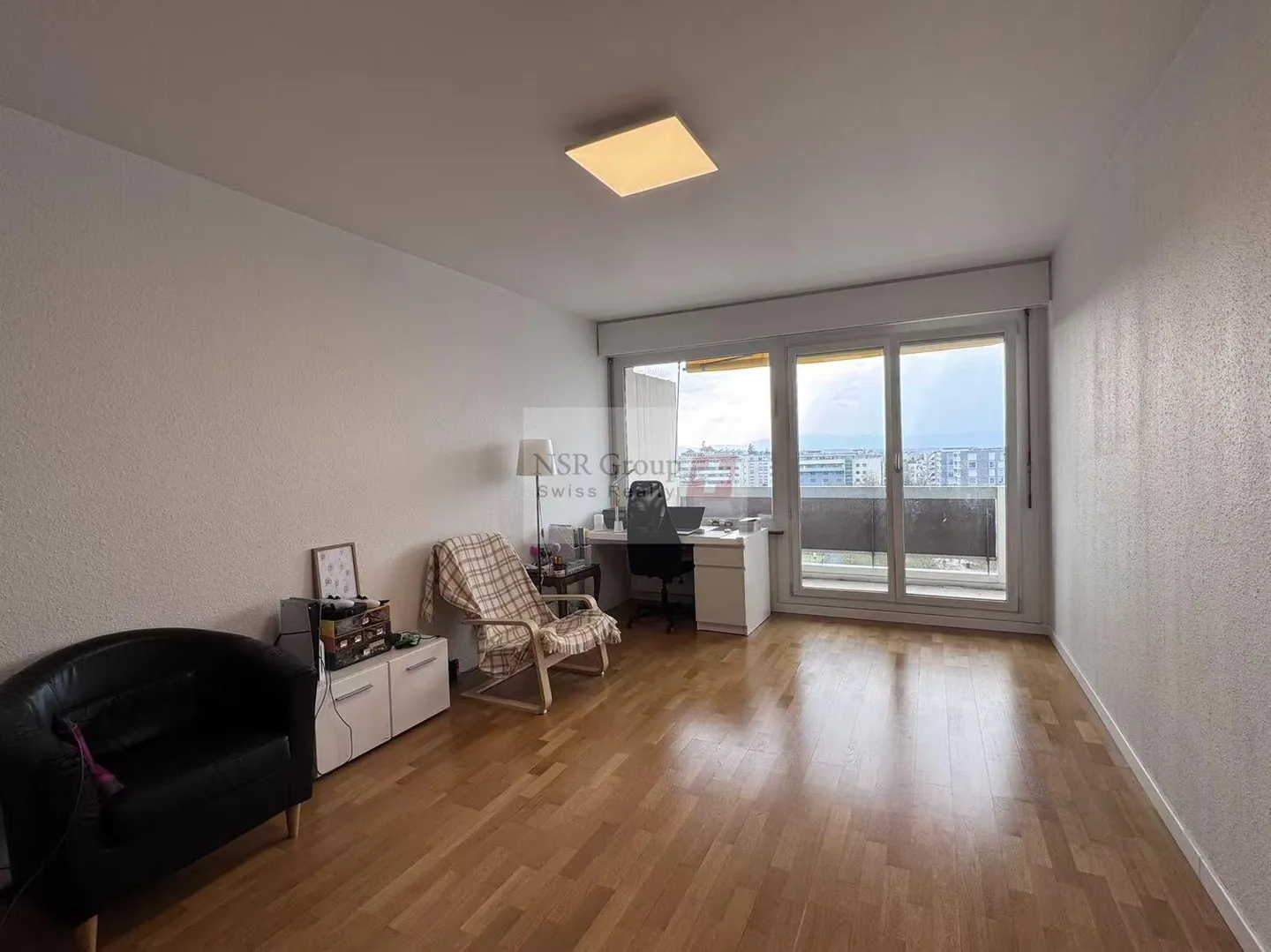 Charmante Wohnung mit Aussicht - Foto 2 von 4