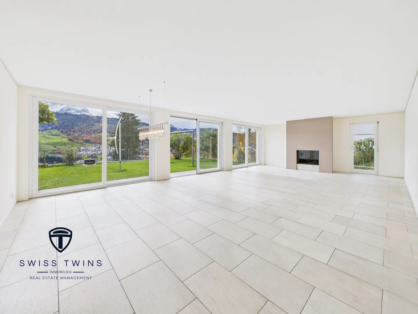 Esperienza abitativa spaziosa e moderna con vista mozzafiato a Sonnenberg - Foto 12 di 22