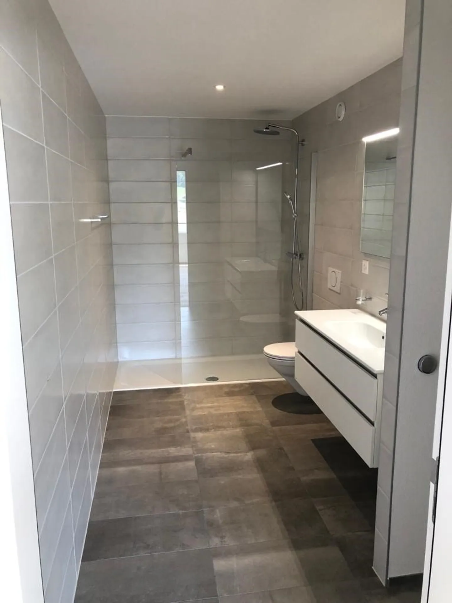 Appartement 3,5 pièces au rez-de-chaussée - Photo 6 sur 6