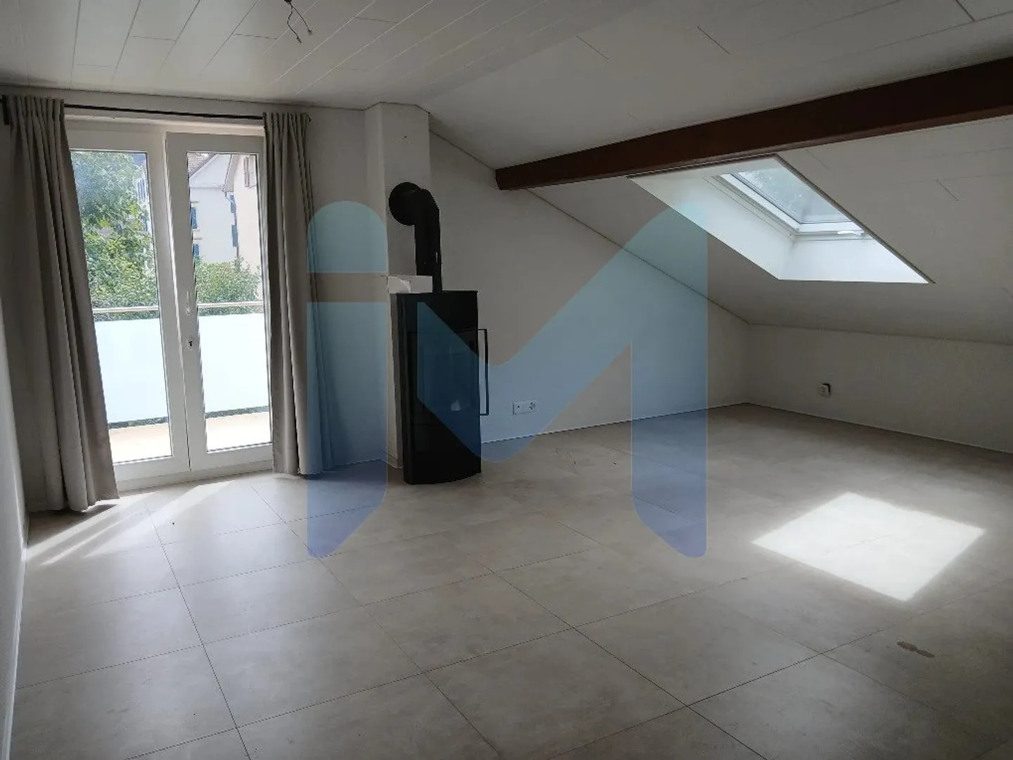 2.5 room apartment with large terrace - Photo 8 of 8