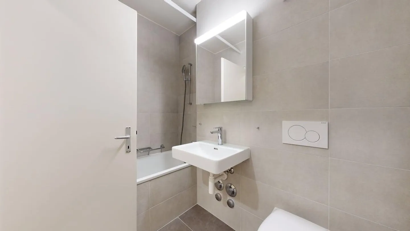 Charming 2-room apartment in the heart of Fribourg - Photo 9 of 9