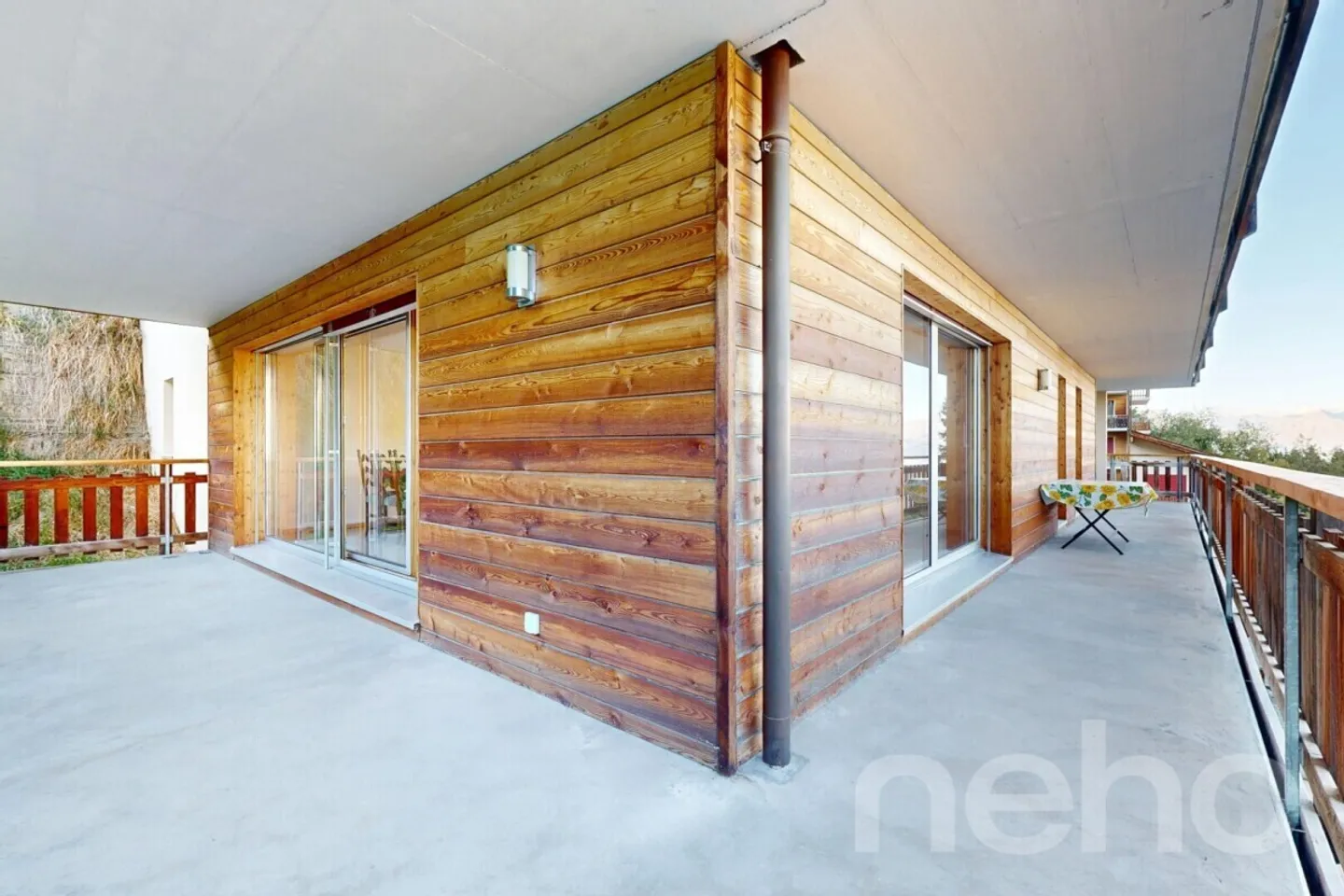 Magnificent apartment with terrace 50m² facing the peaks - Photo 3 of 12