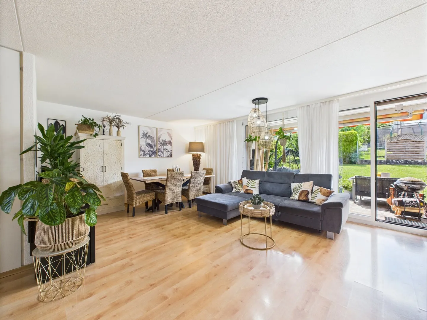 Top saniert – als Ruheoase oder Renditeobjekt nutzbar - Foto 1 von 18