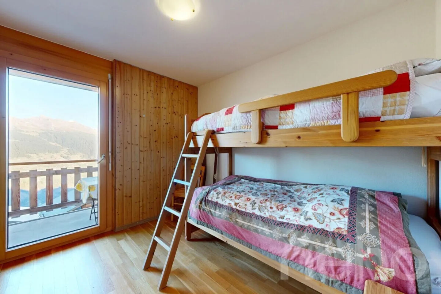 Magnificent apartment with terrace 50m² facing the peaks - Photo 8 of 12