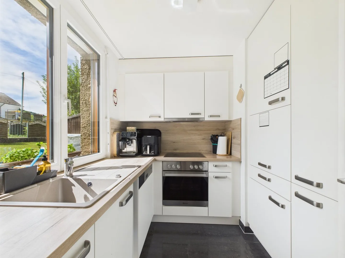 Top saniert – als Ruheoase oder Renditeobjekt nutzbar - Foto 11 von 18