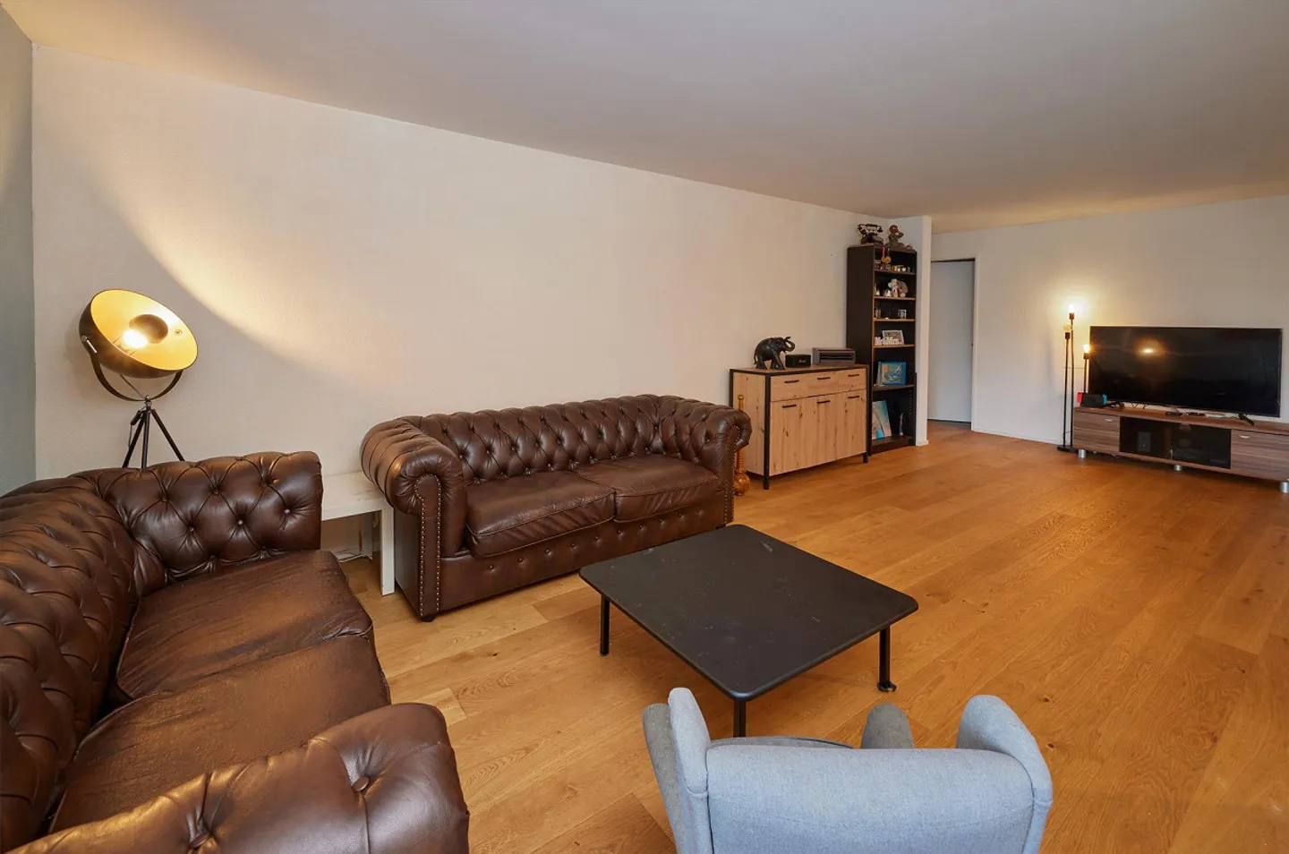 Moderne Wohnung mit Garten in Dotzigen - Foto 2 von 26