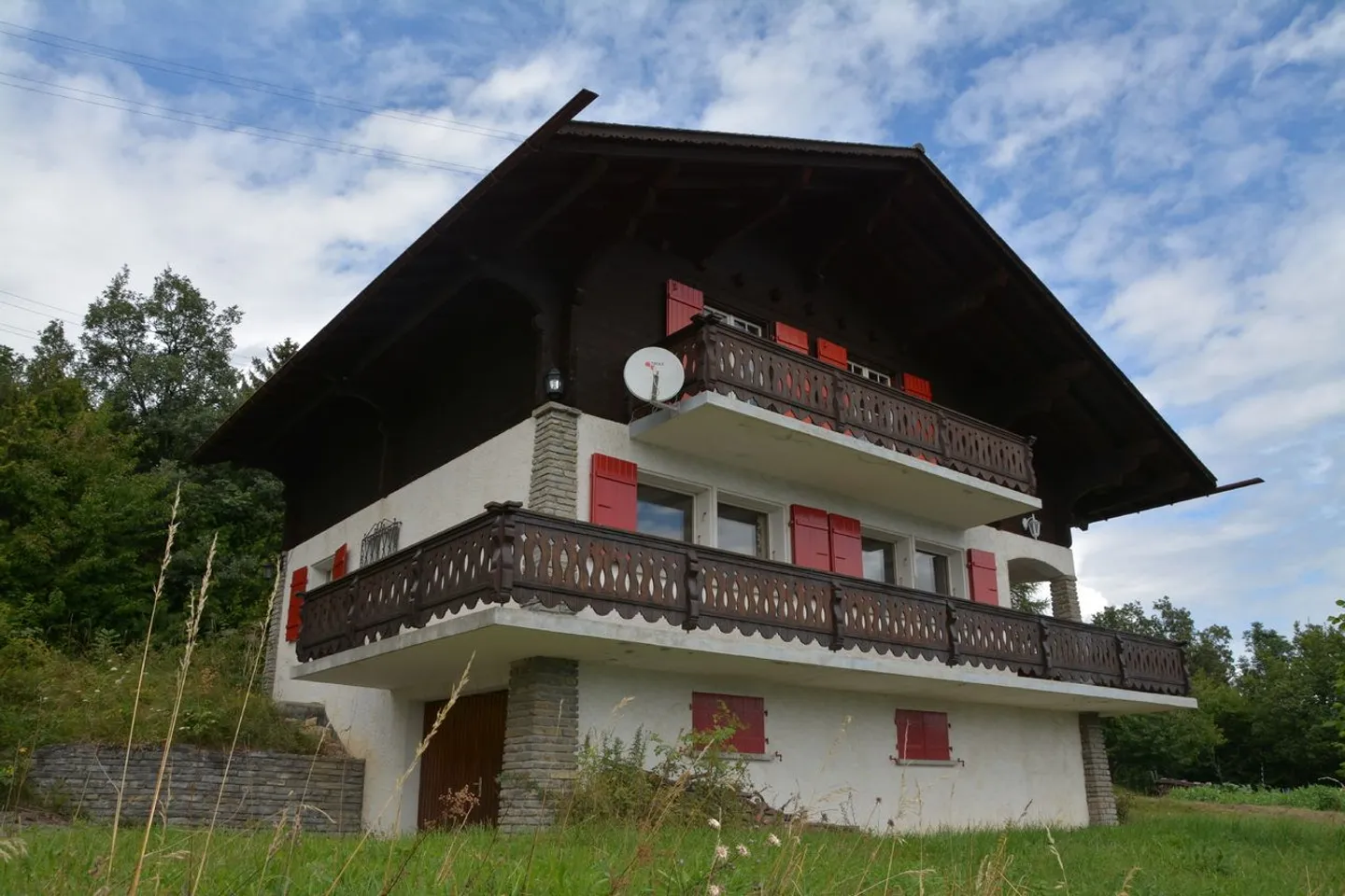 Chalet with Stunning Alpine Views - Photo 1 of 13