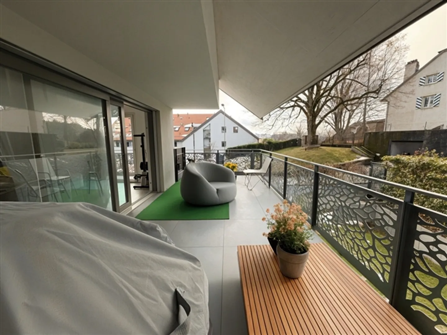 «Geräumige Wohnung und großer Balkon» - Foto 9 von 10