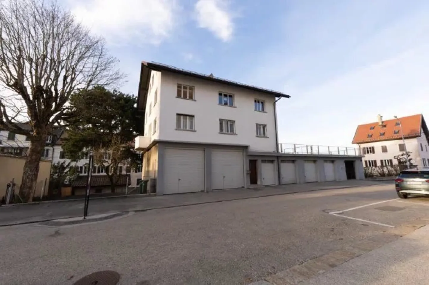 Edificio di rendimento con potenziale di sviluppo interessante!! - Foto 13 di 13