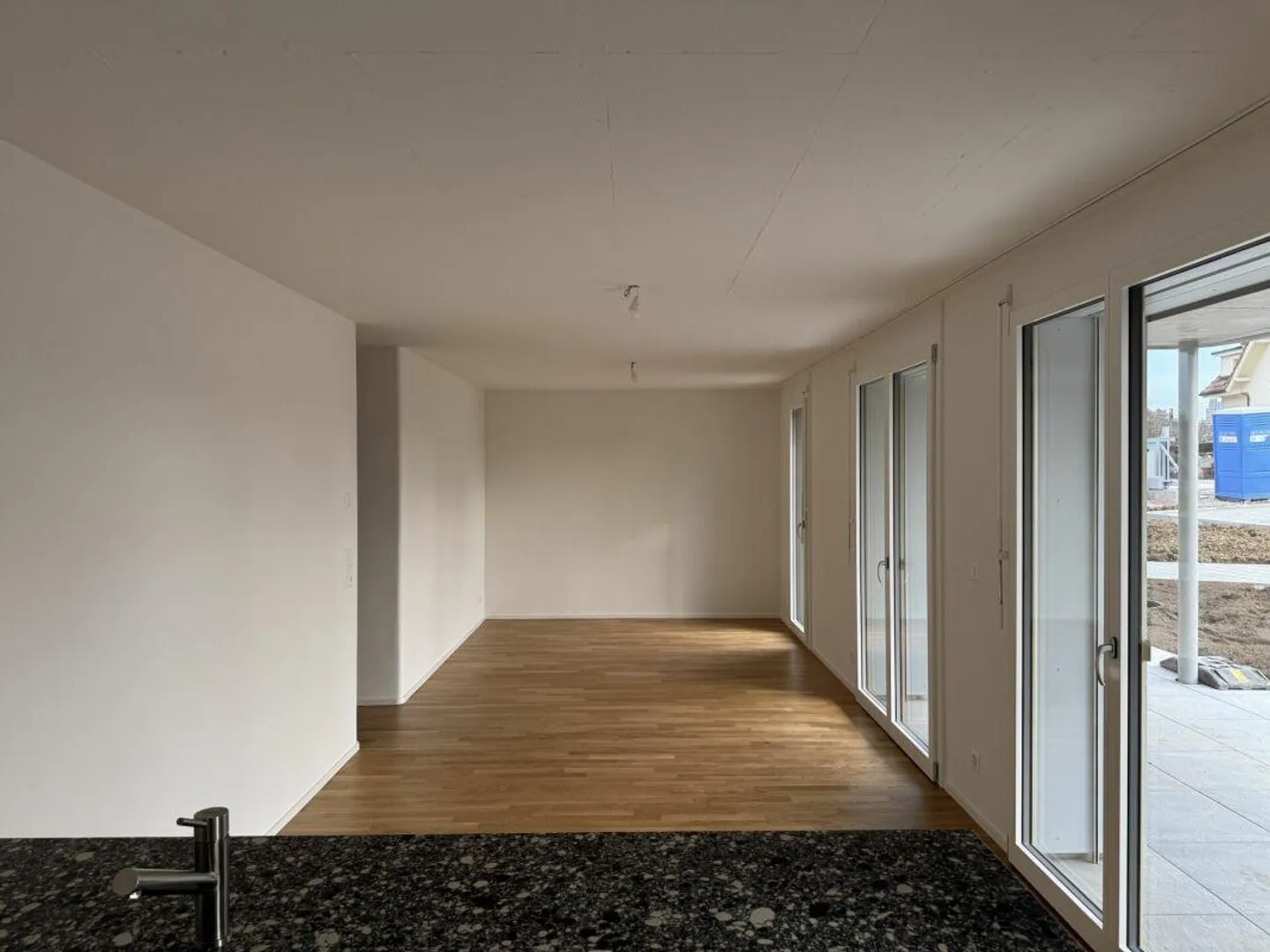 First occupancy in Pratteln - 5.5 room maisonette apartment on the ground/first floor - Photo 4 of 11