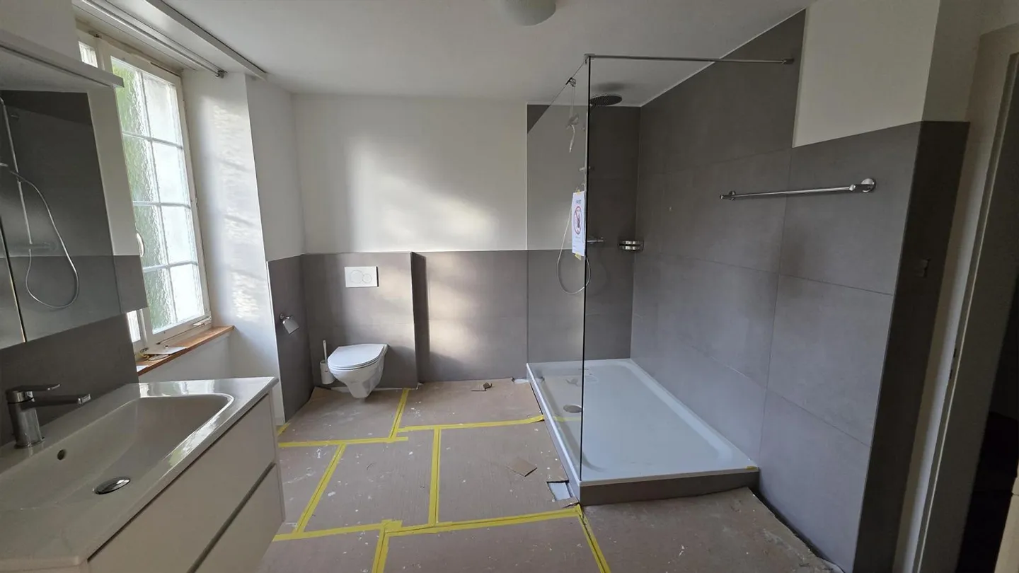 Nuovo appartamento ristrutturato in bella villa - Foto 13 di 14