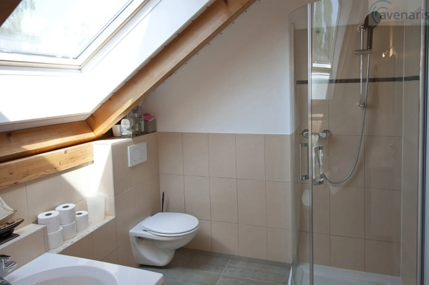 Maison individuelle avec appartement séparé dans un emplacement ensoleillé - Photo 8 sur 17