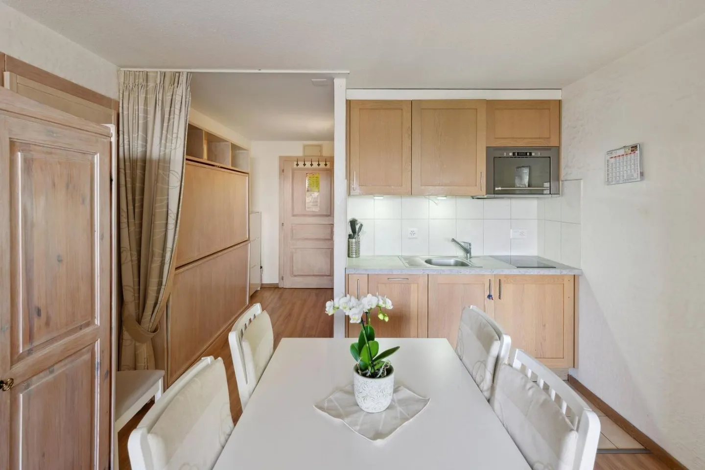 Prächtiges Doppelapartment mit Schwimmbad - Foto 7 von 13