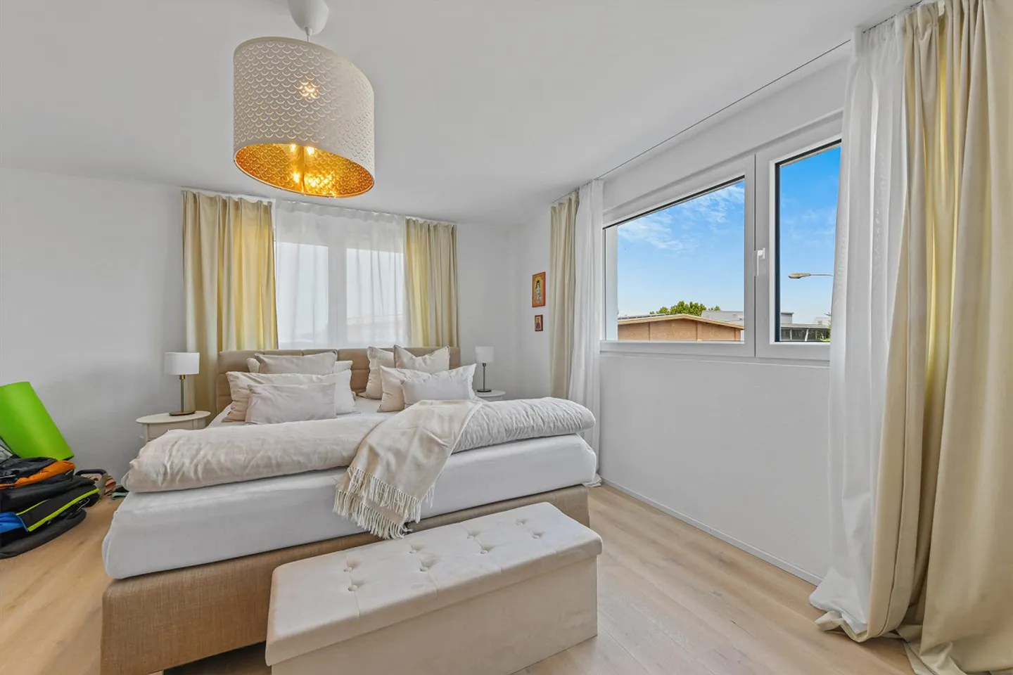 Helle 5.5-Zimmer-Wohlfühloase mit Süd-Balkon und grosszügiger Raumaufteilung - Foto 10 von 13