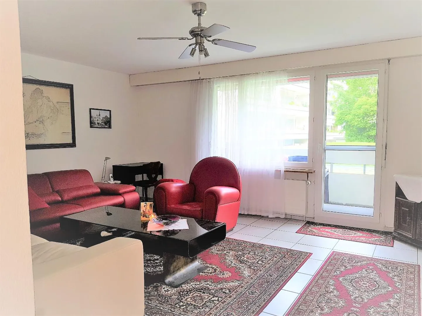 Very bright and beautiful 4½ room apartment on the raised ground floor in a sought-after residential area - Photo 5 of 10