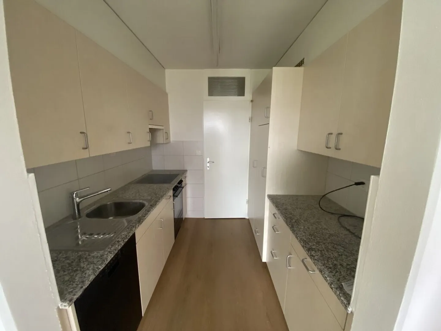 Modernes 3.5-Zimmer-Apartment - Foto 4 von 5